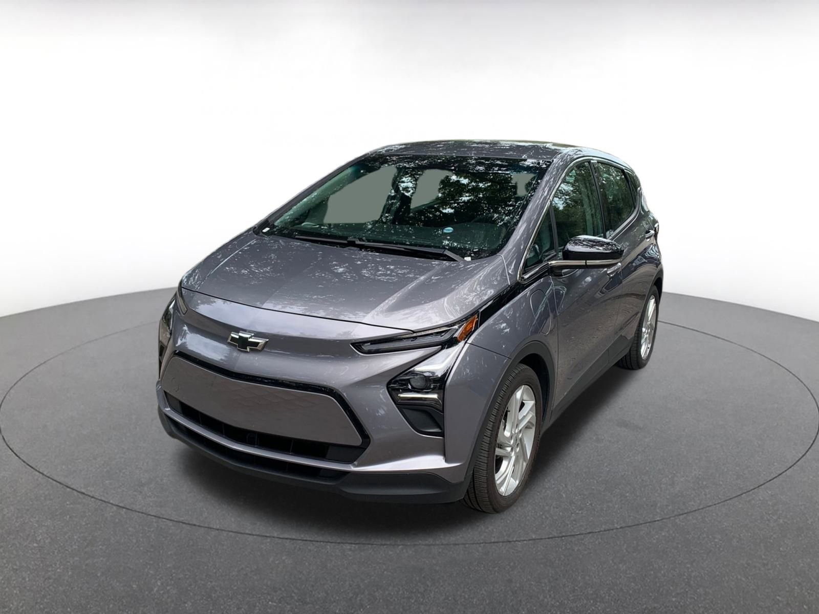 Thumbnail: 2023 Chevrolet Bolt EV - 3