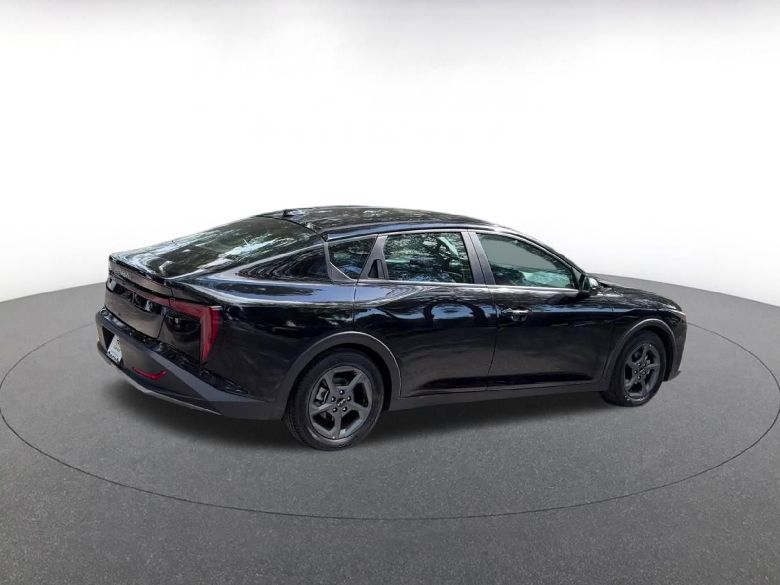Thumbnail: 2025 Kia K4 - 15
