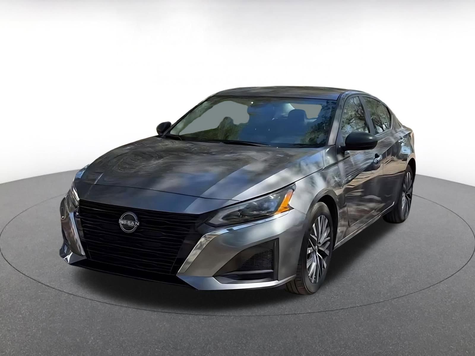 Thumbnail: 2025 Nissan Altima - 7