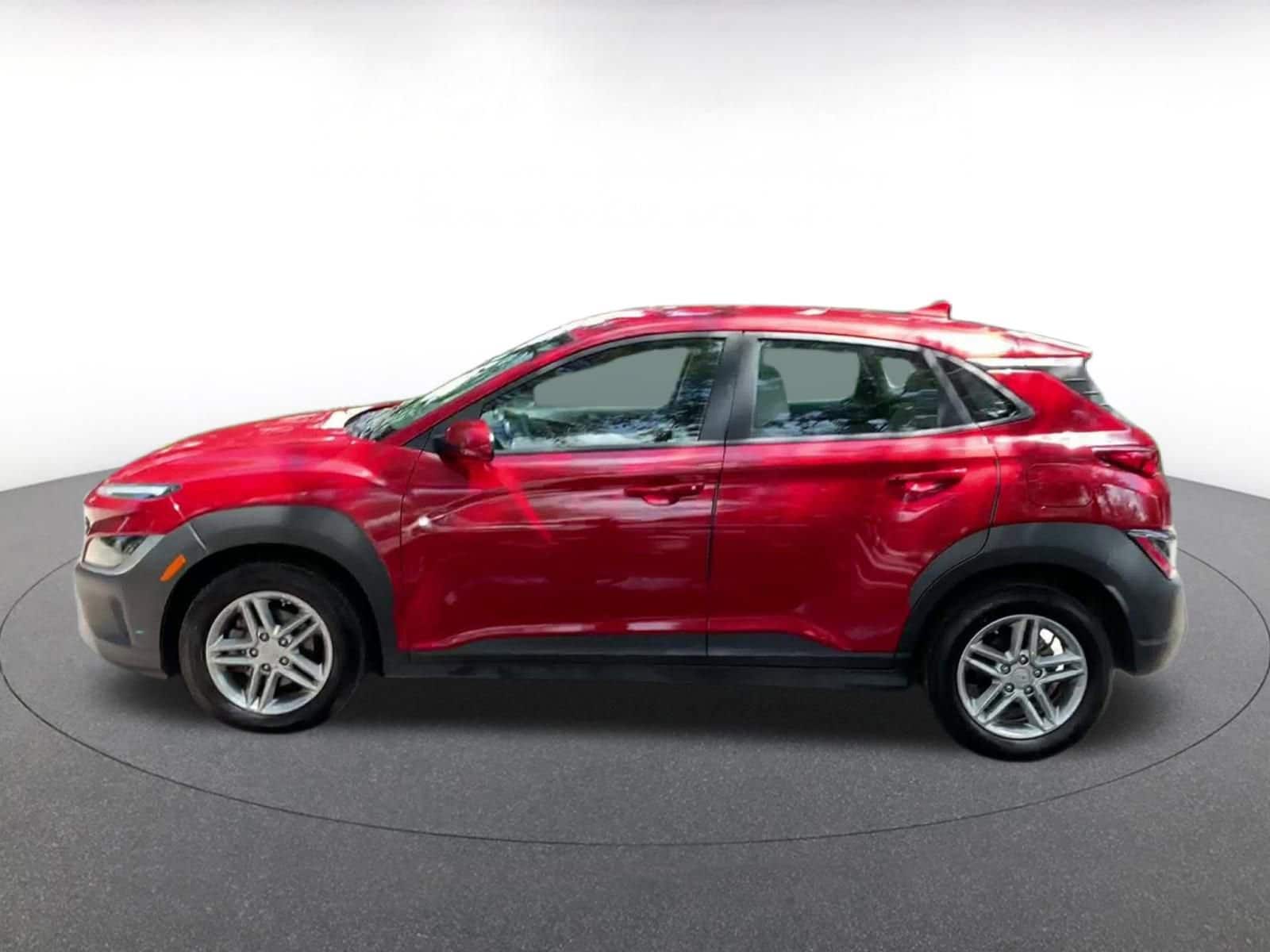 2022 Hyundai Kona SE 8