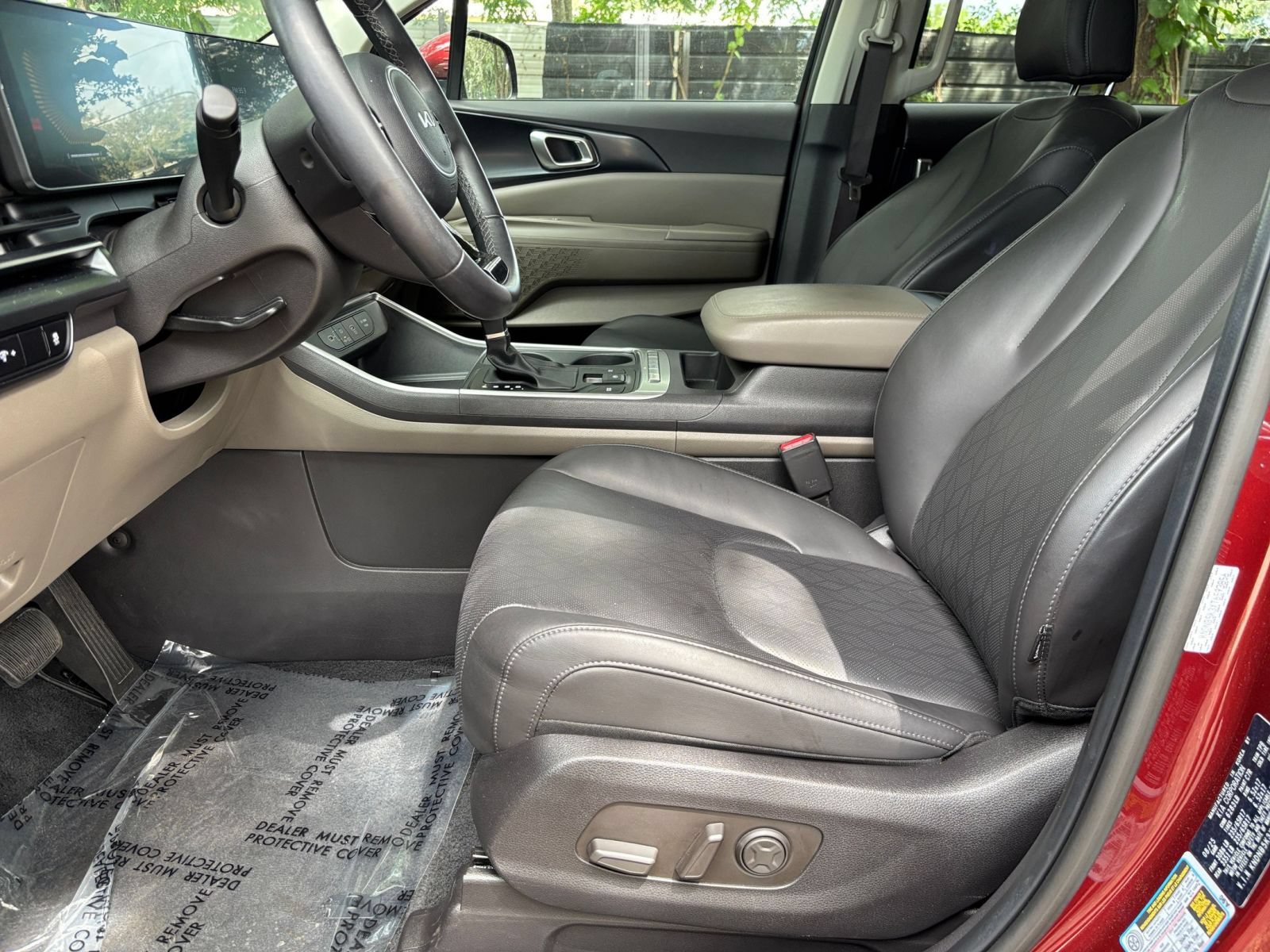 Thumbnail: 2026 Kia Carnival - 24
