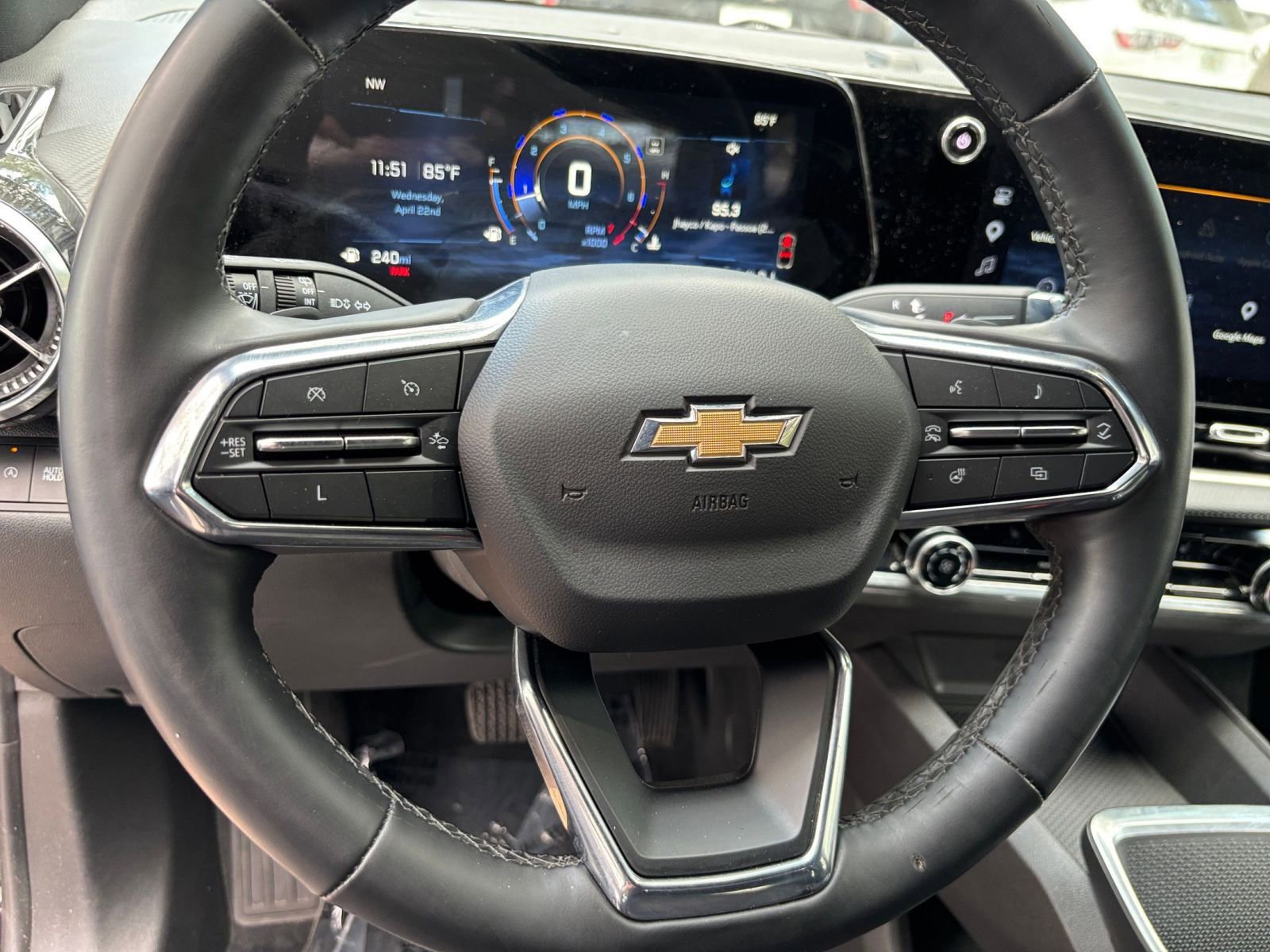 Thumbnail: 2025 Chevrolet Equinox - 28