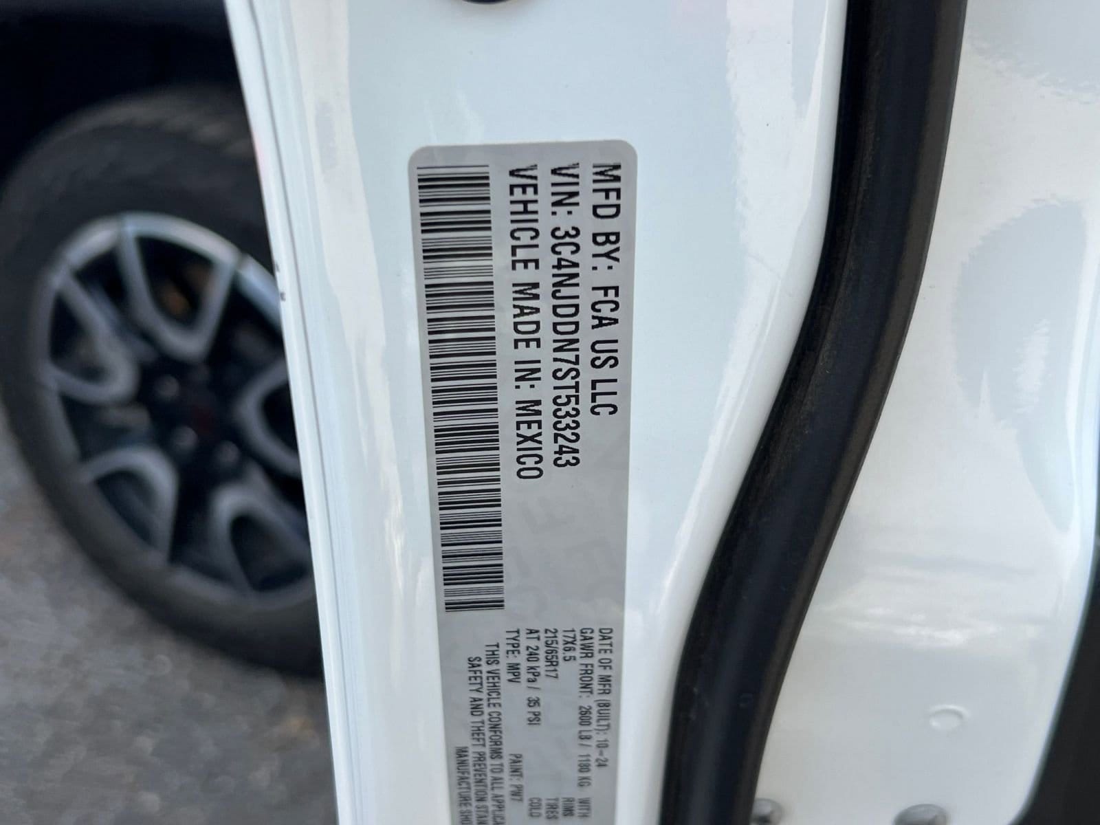 Thumbnail: 2025 Jeep Compass - 22