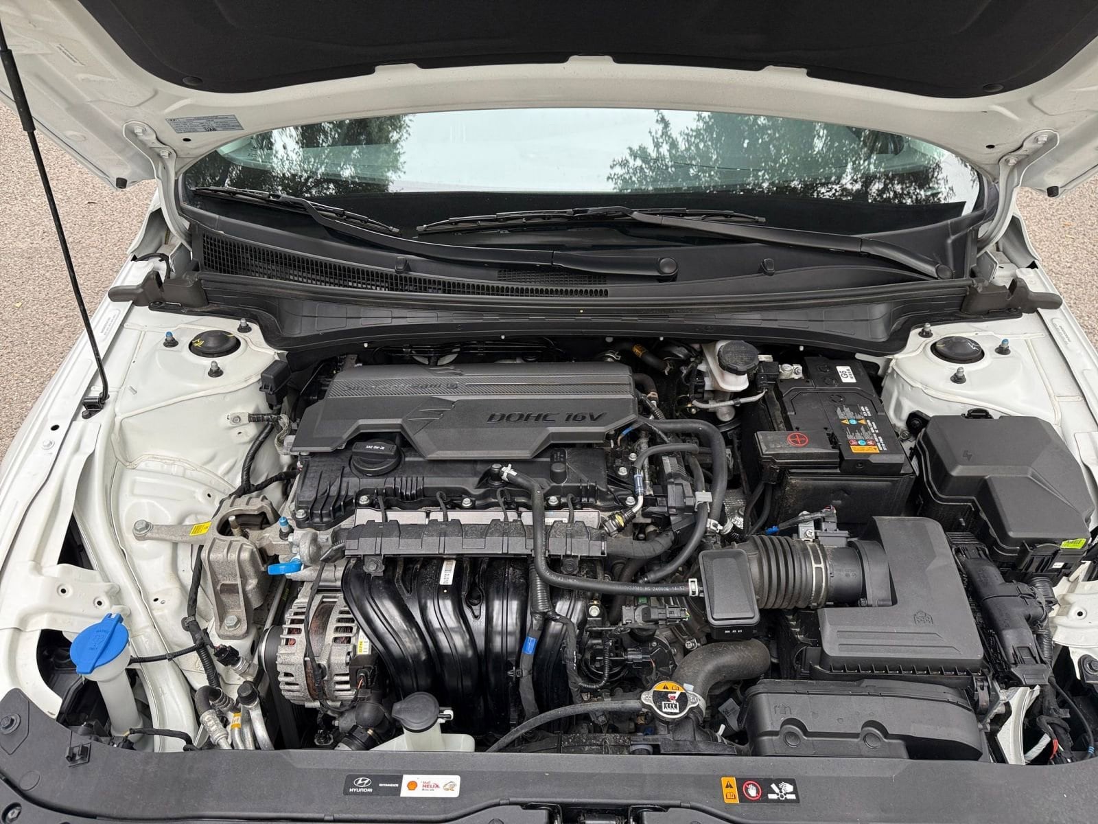 Thumbnail: 2025 Hyundai Elantra - 25