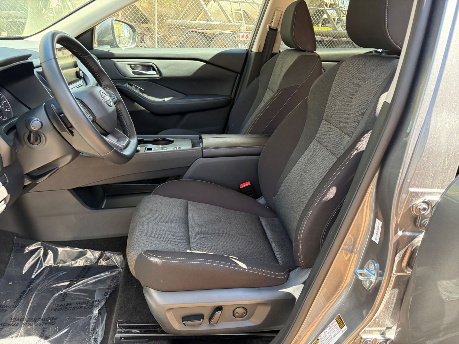 Thumbnail: 2025 Nissan Rogue - 23