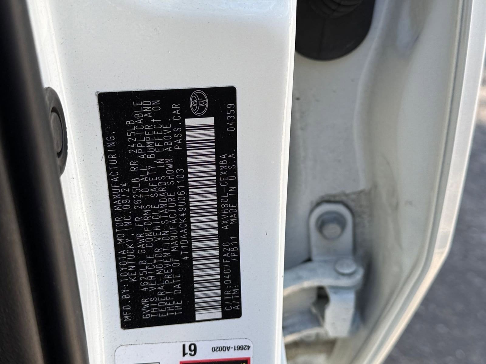 Thumbnail: 2025 Toyota Camry - 22