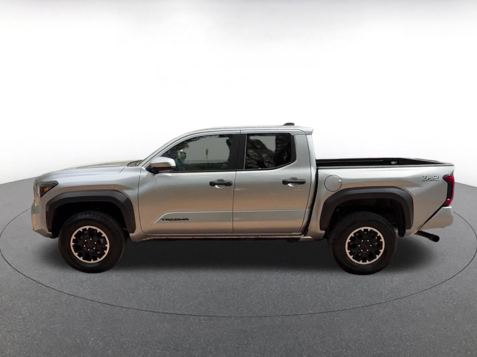 Thumbnail: 2025 Toyota Tacoma - 9