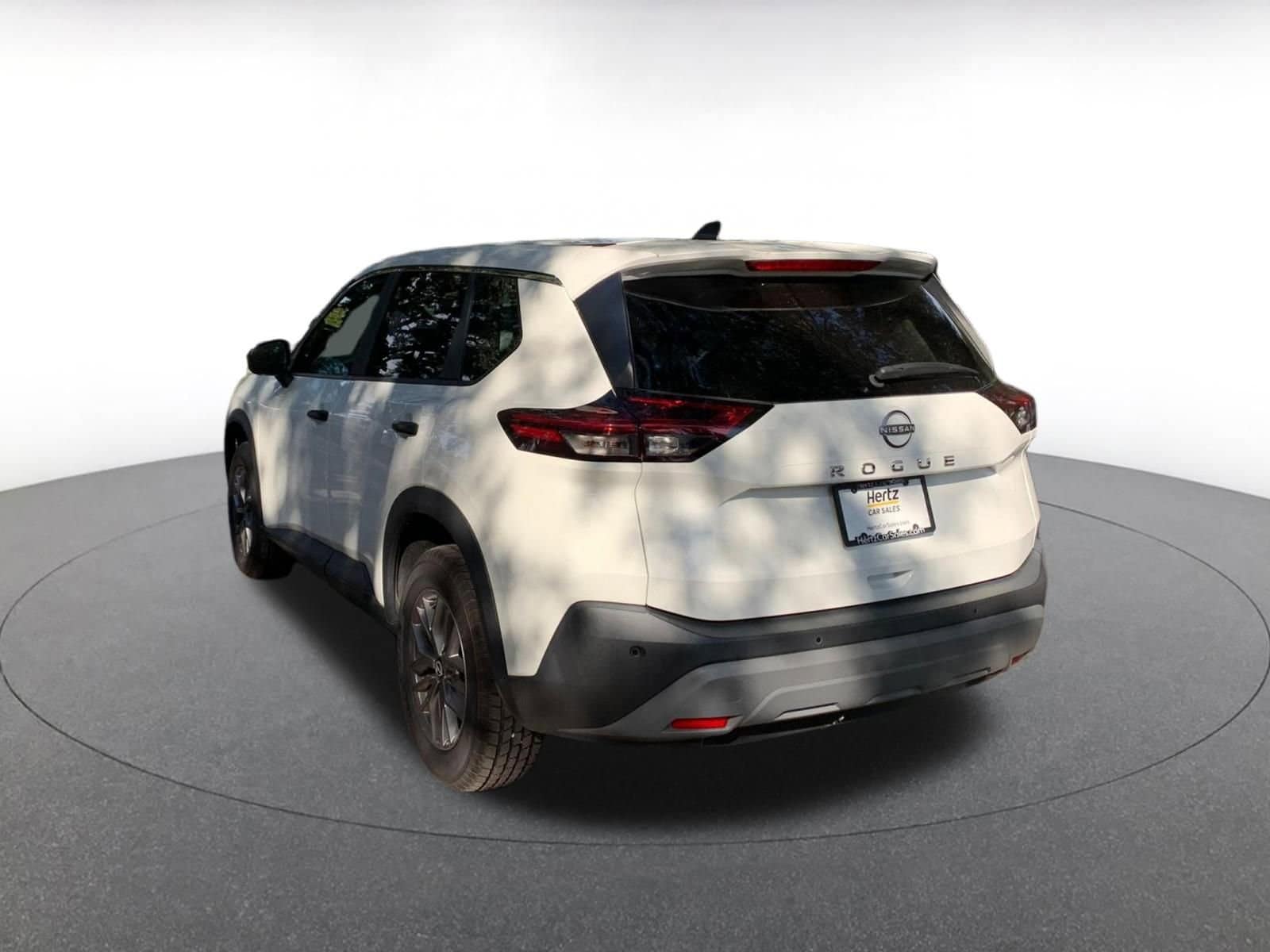 Thumbnail: 2023 Nissan Rogue - 5