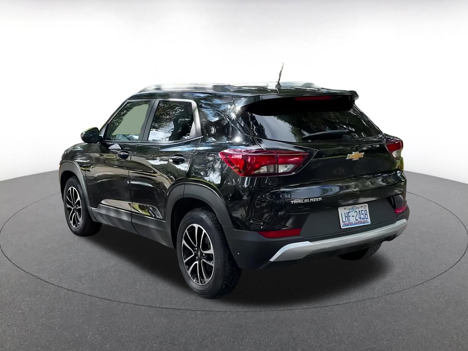 Thumbnail: 2025 Chevrolet TrailBlazer - 11