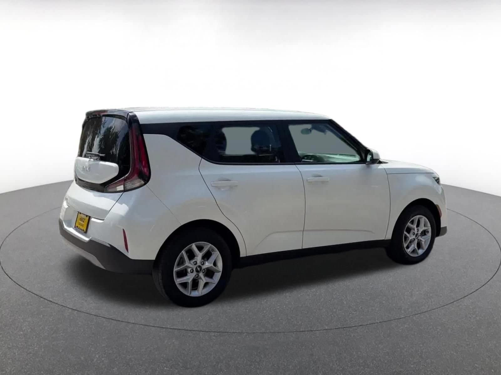 Thumbnail: 2025 Kia Soul - 15