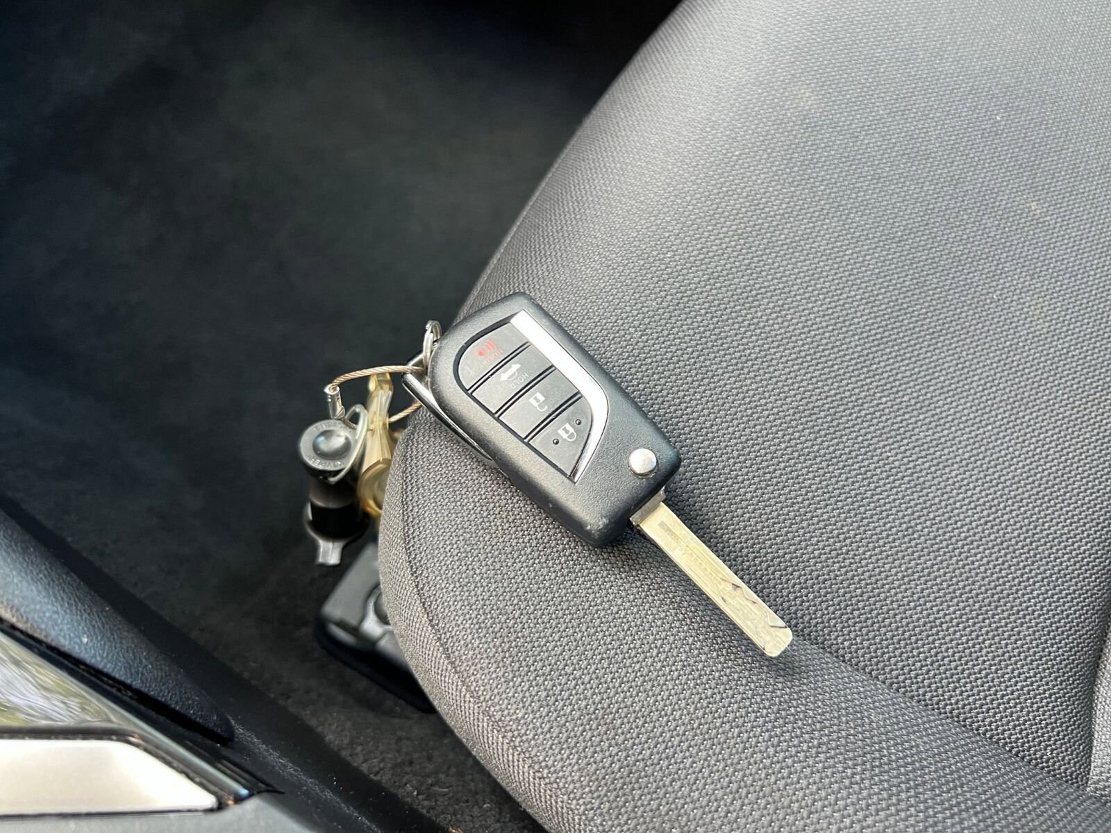 Thumbnail: 2024 Toyota Corolla - 18