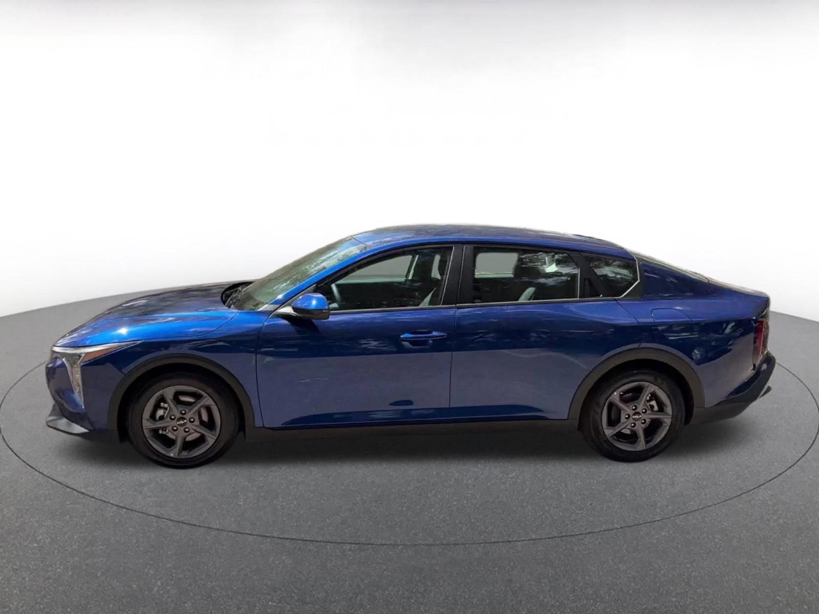 Thumbnail: 2025 Kia K4 - 9