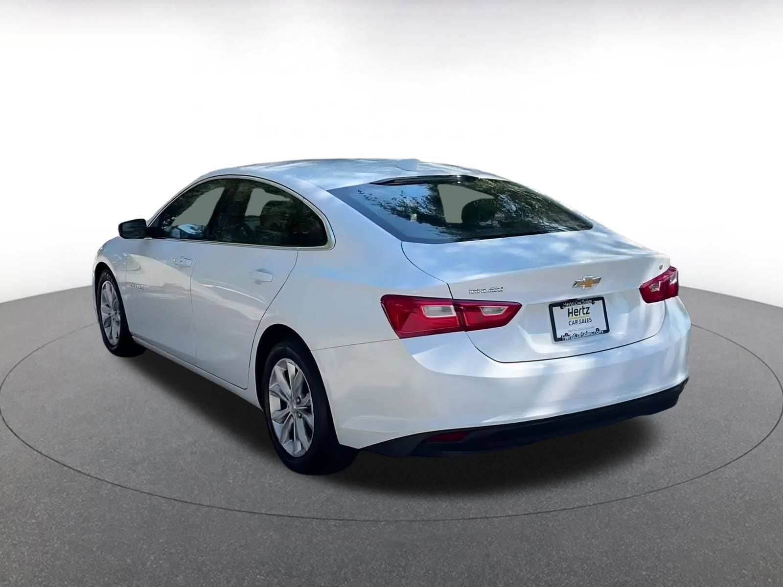 Thumbnail: 2023 Chevrolet Malibu - 11