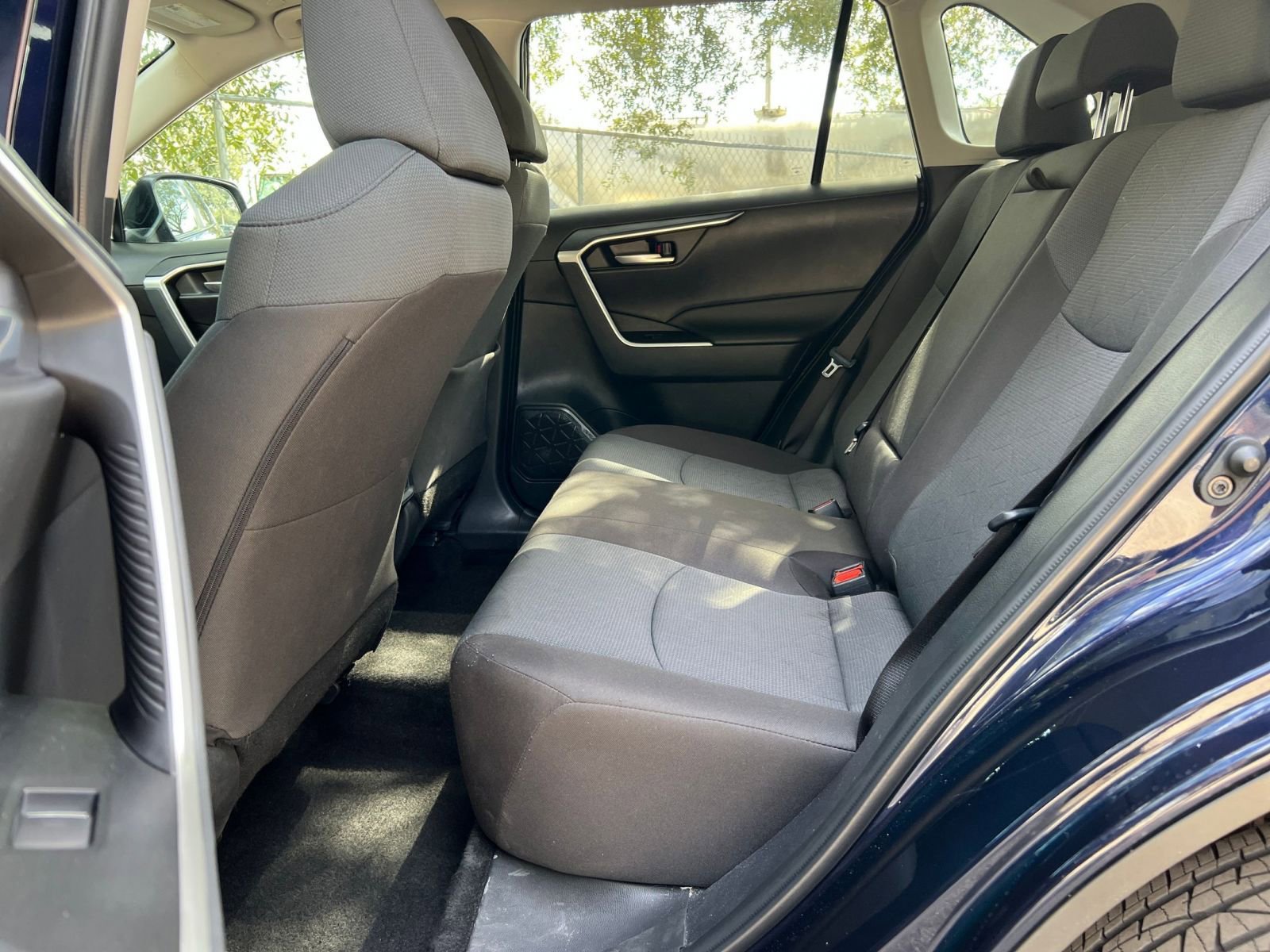 Thumbnail: 2025 Toyota RAV4 - 20