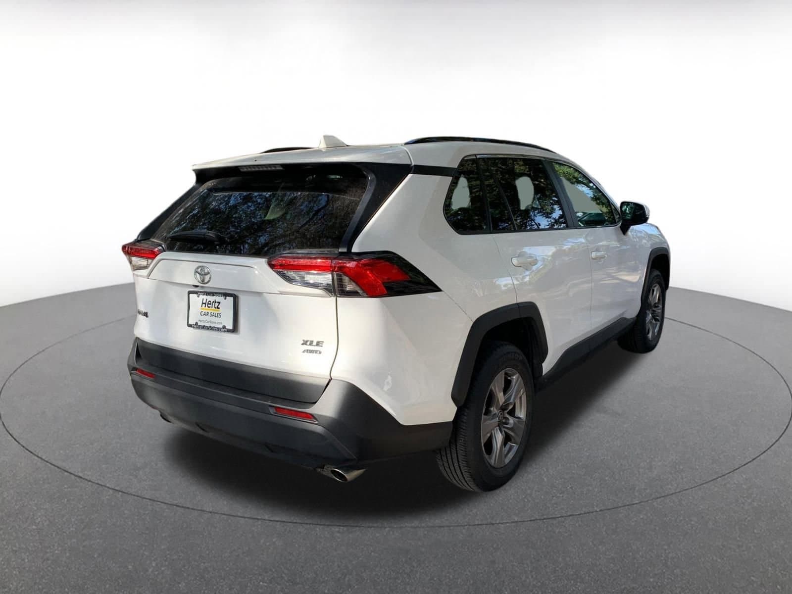 Thumbnail: 2025 Toyota RAV4 - 6