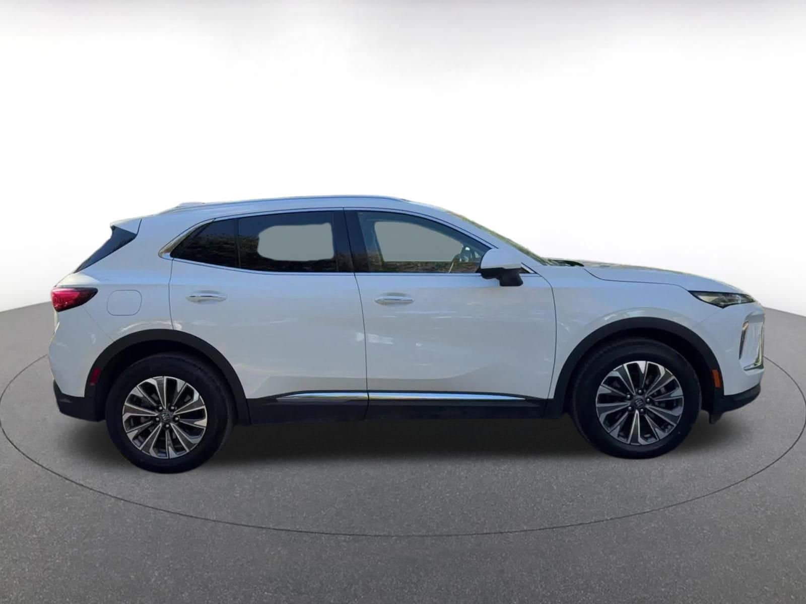 Thumbnail: 2024 Buick Envision - 16