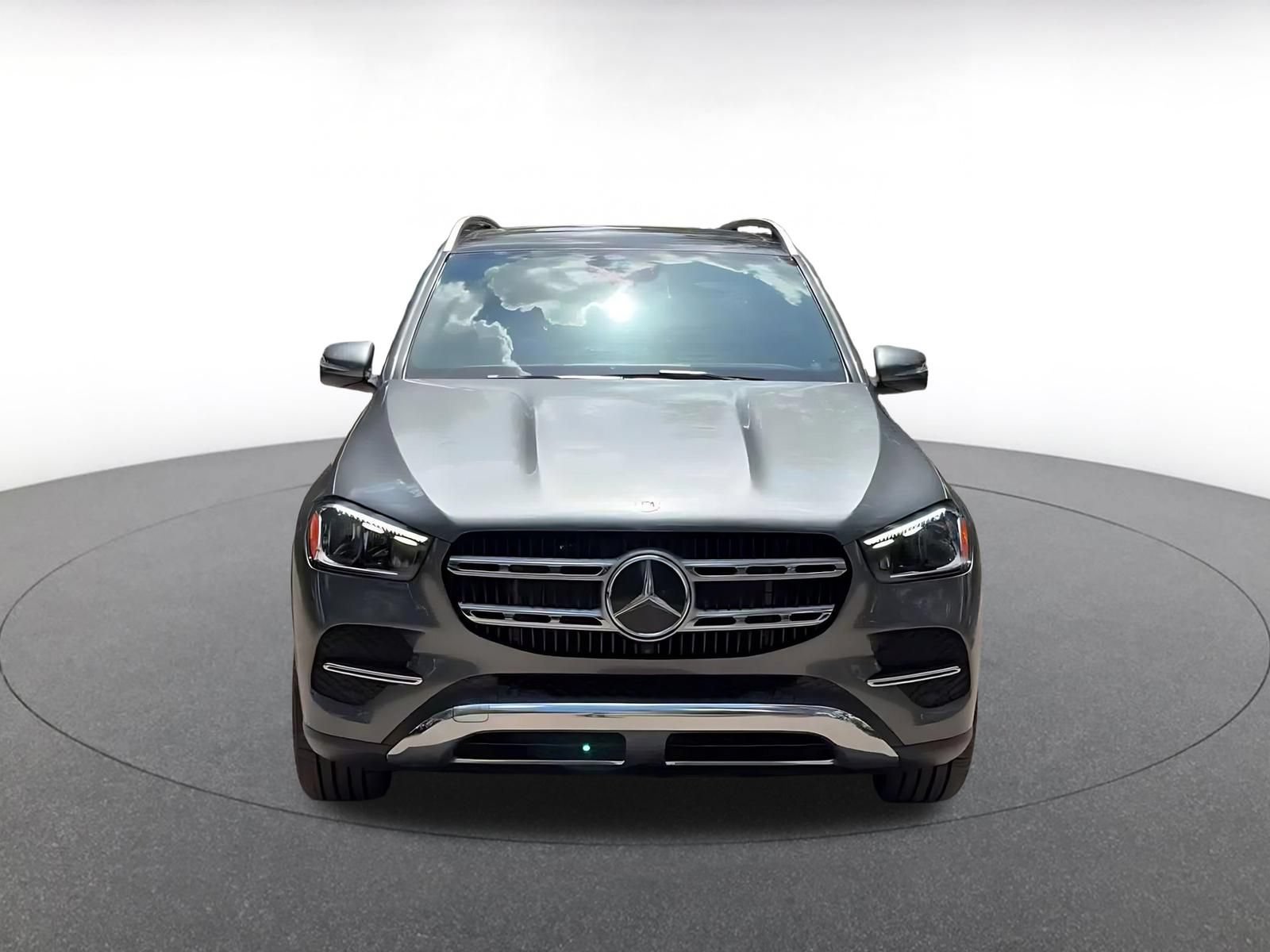 Thumbnail: 2026 Mercedes-Benz GLE - 4