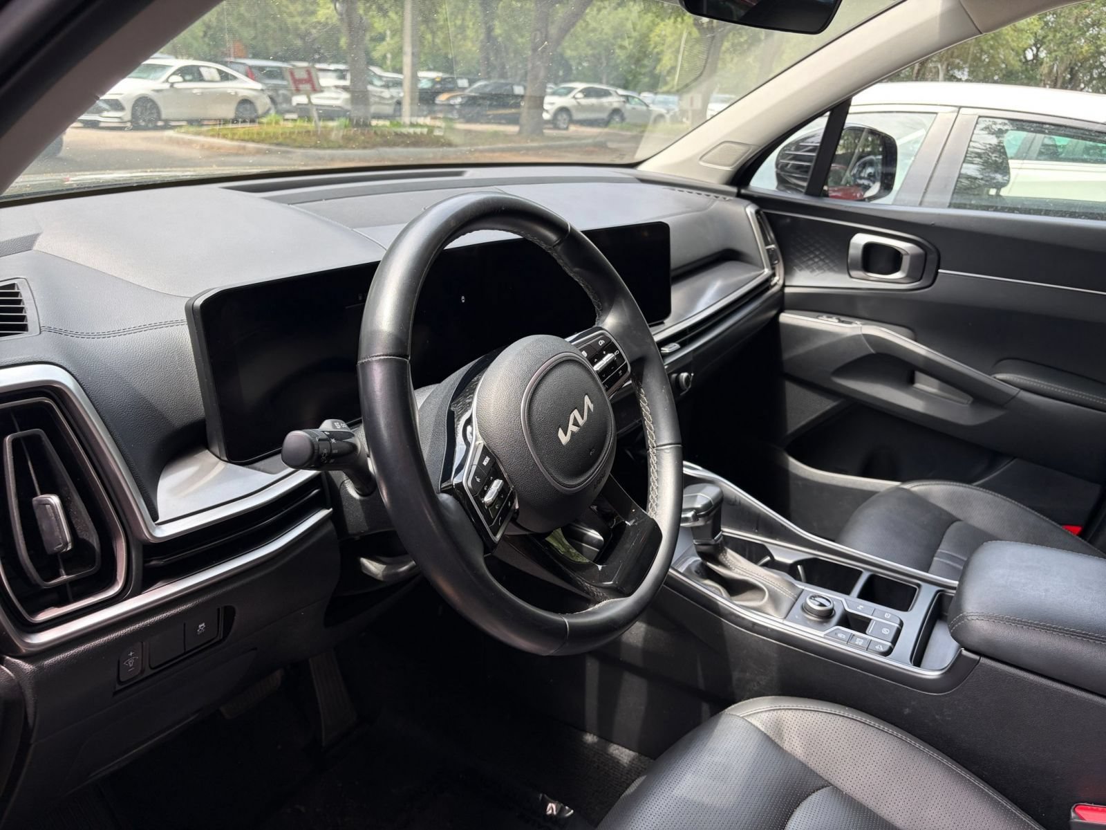 Thumbnail: 2024 Kia Sorento - 35