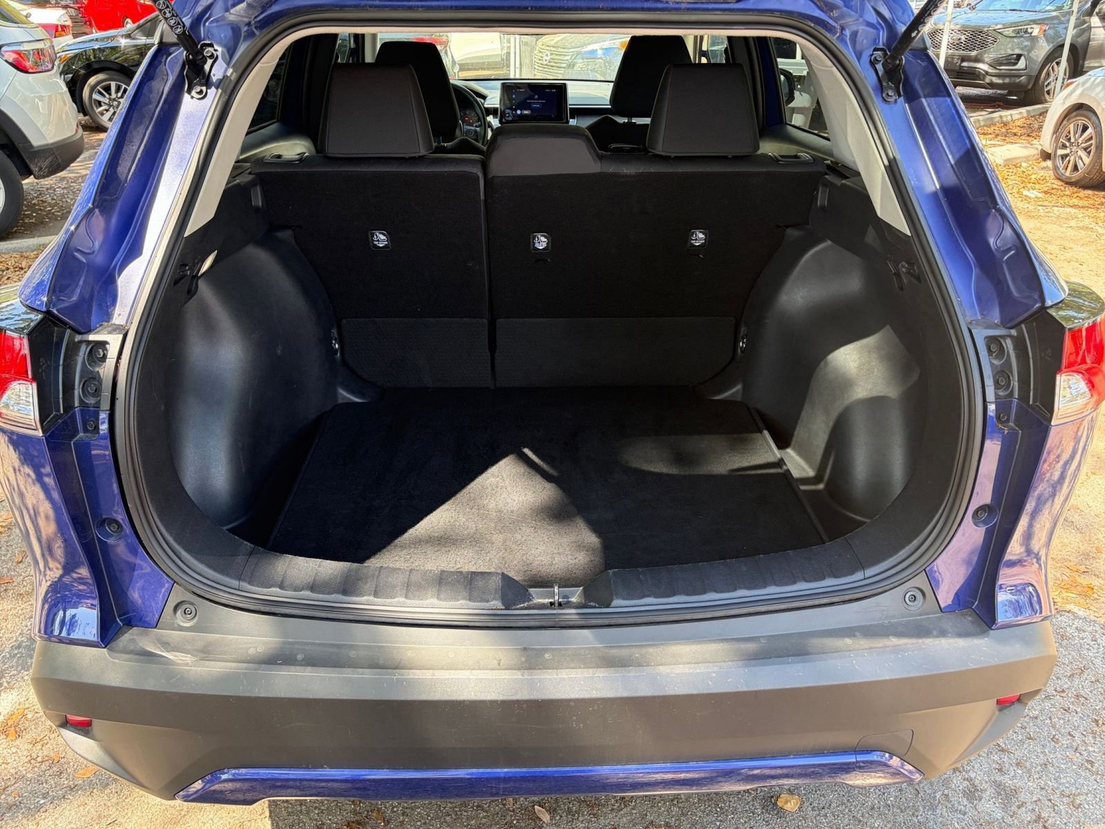 Thumbnail: 2025 Toyota Corolla Cross - 27