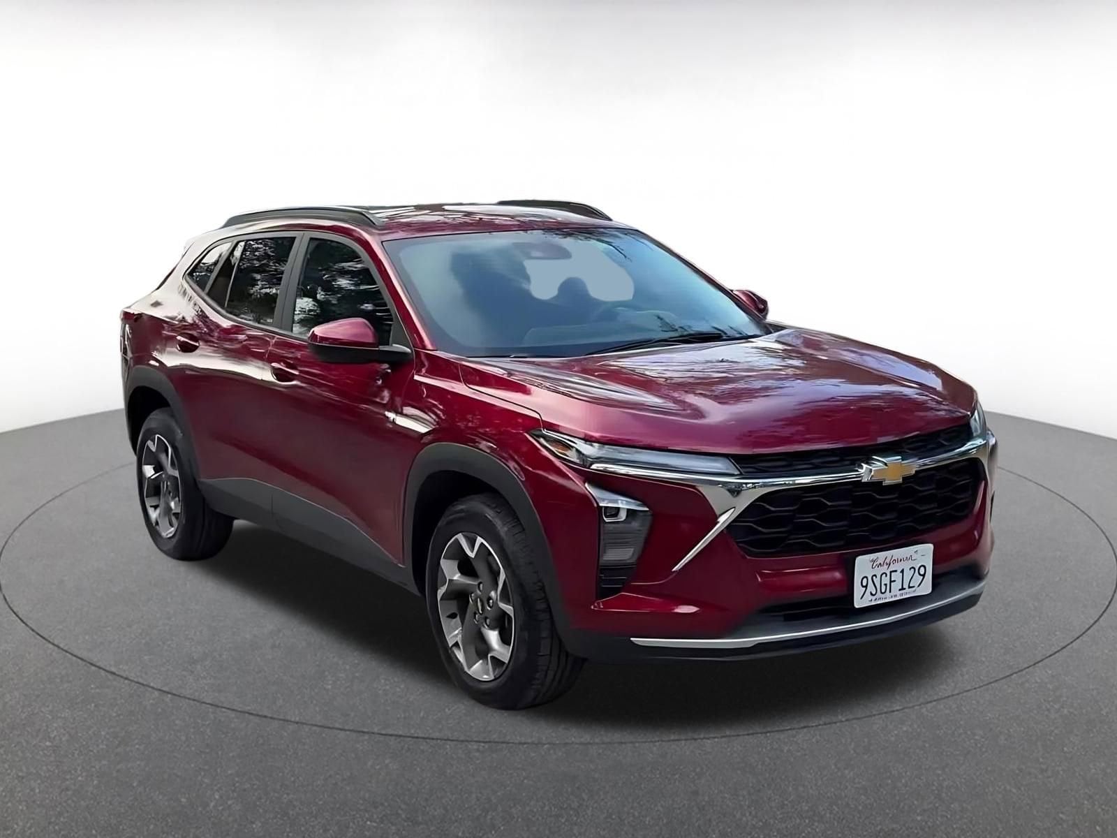 Thumbnail: 2025 Chevrolet Trax - 3