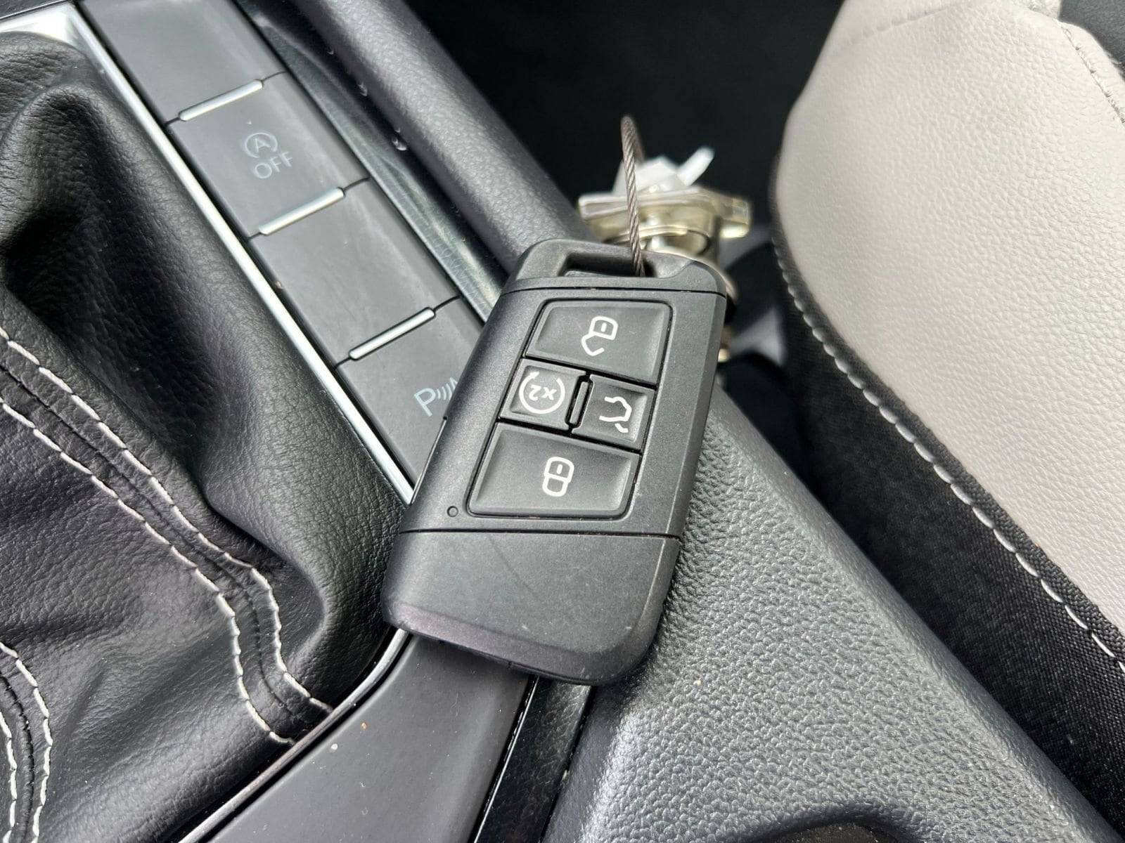 Thumbnail: 2025 Volkswagen Taos - 18