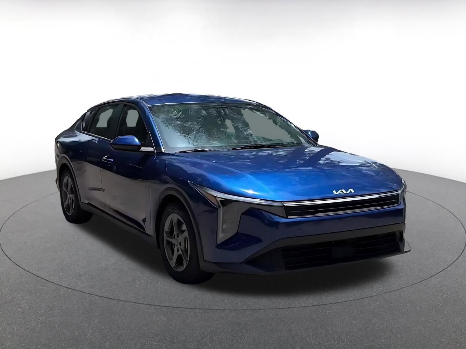 Thumbnail: 2025 Kia K4 - 3