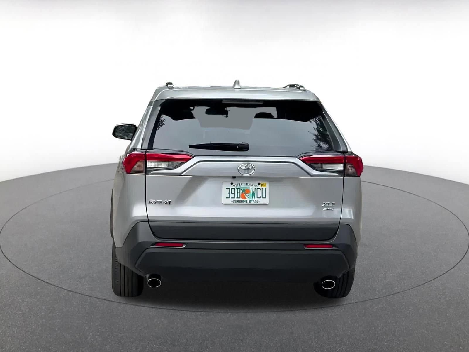 Thumbnail: 2025 Toyota RAV4 - 12