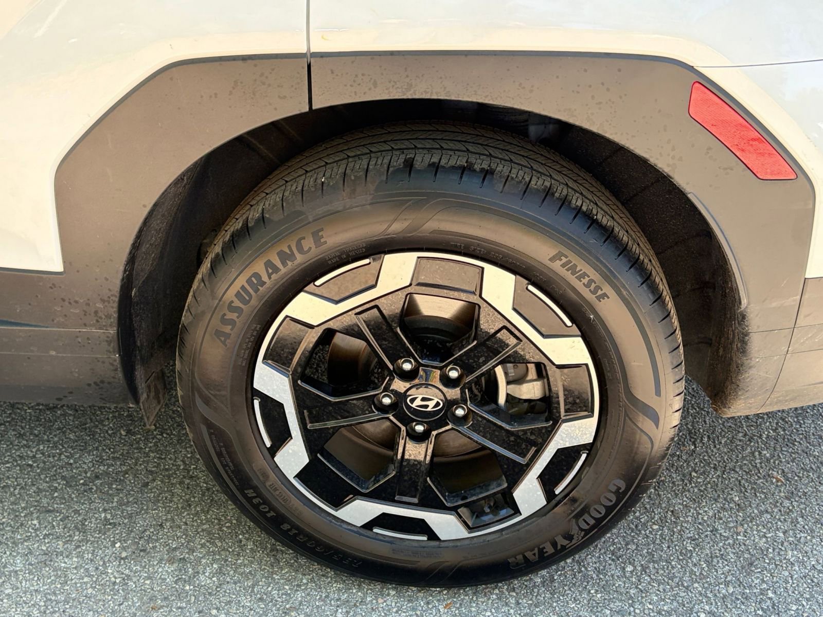 Thumbnail: 2025 Hyundai Santa Fe - 30