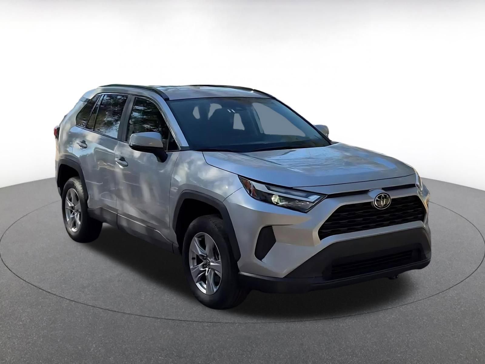 Thumbnail: 2025 Toyota RAV4 - 3