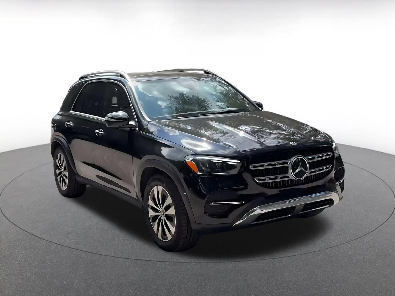 Thumbnail: 2026 Mercedes-Benz GLE - 3