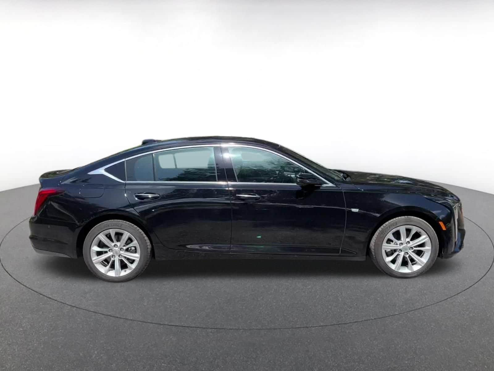 Thumbnail: 2026 Cadillac CT5 - 15