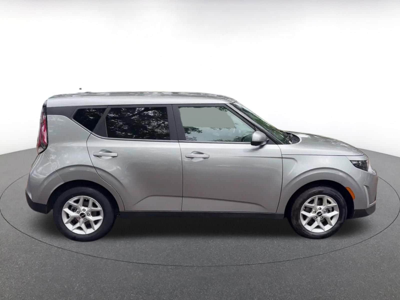 Thumbnail: 2025 Kia Soul - 16