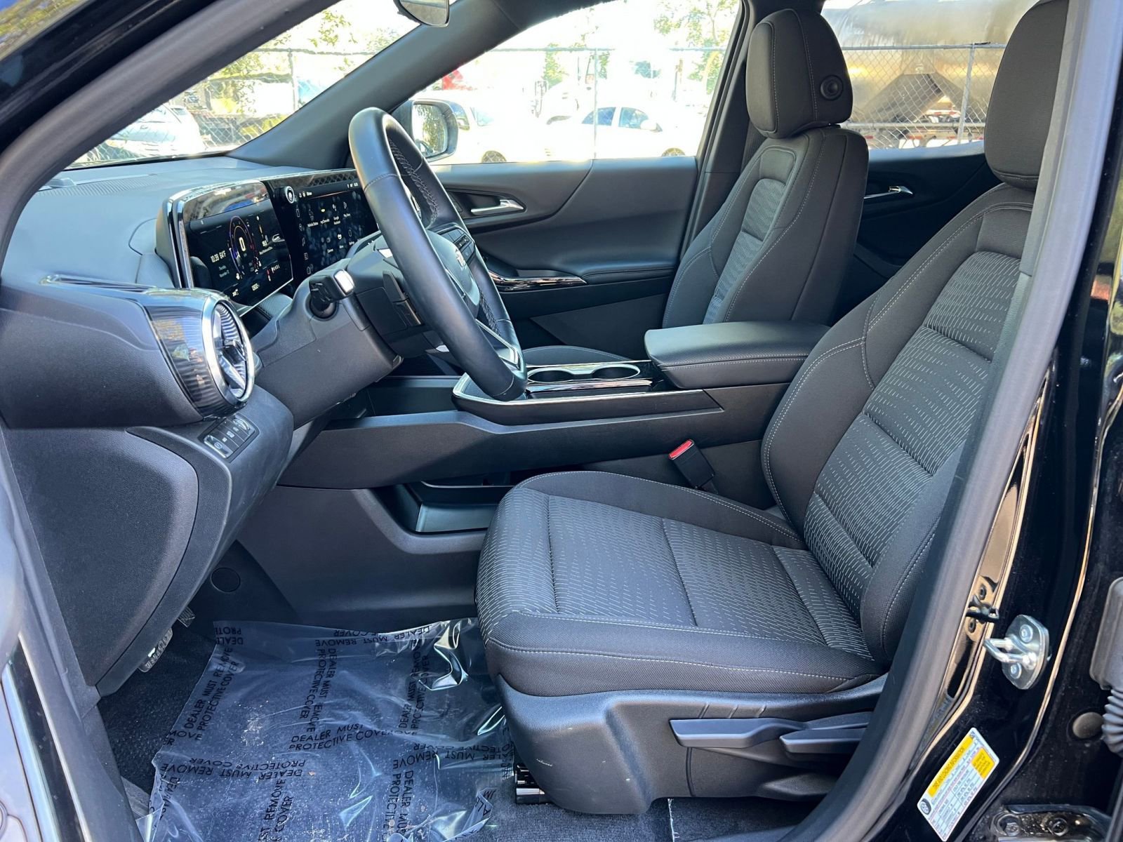 Thumbnail: 2025 Chevrolet Equinox - 21