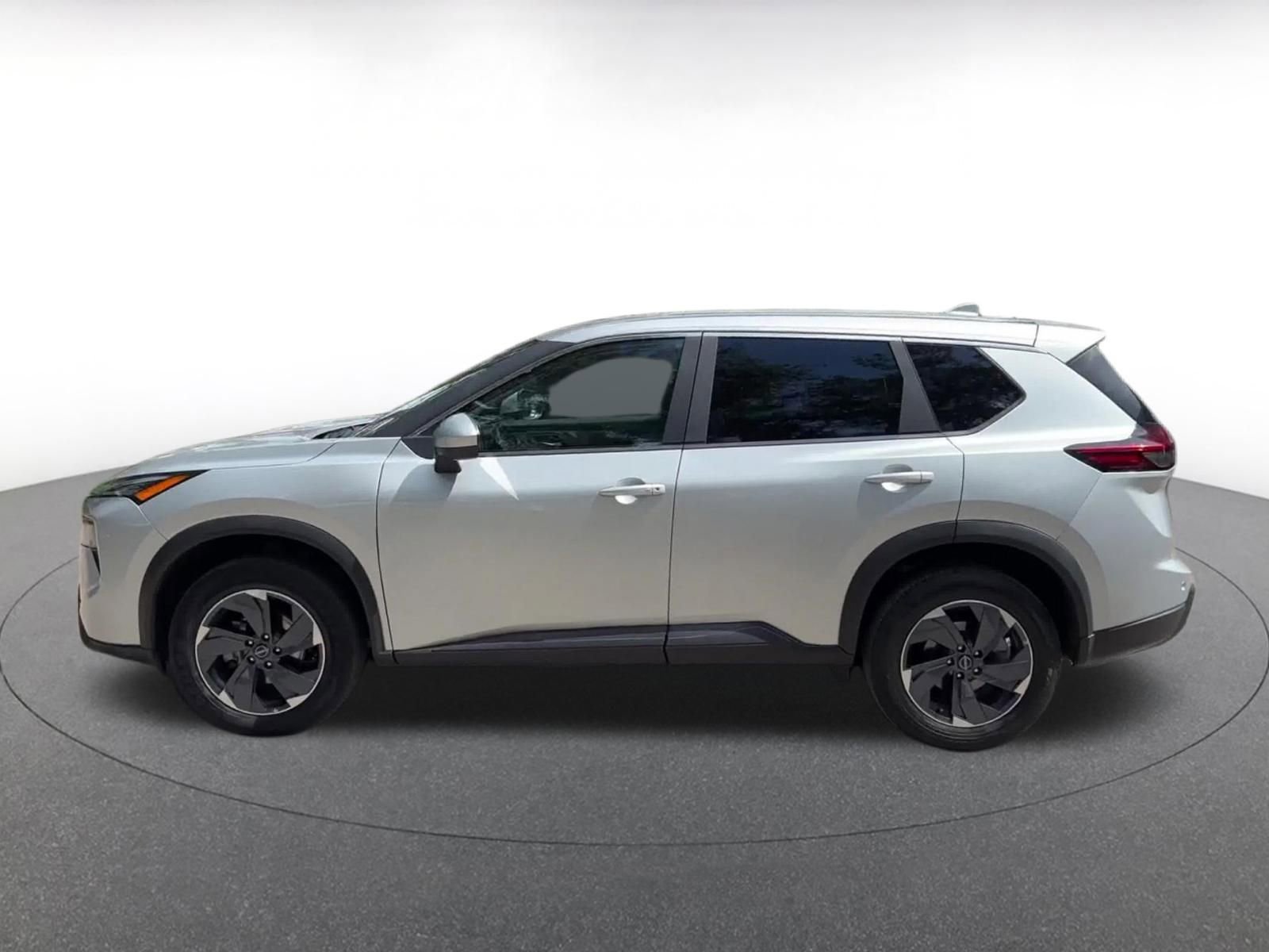 Thumbnail: 2025 Nissan Rogue - 9