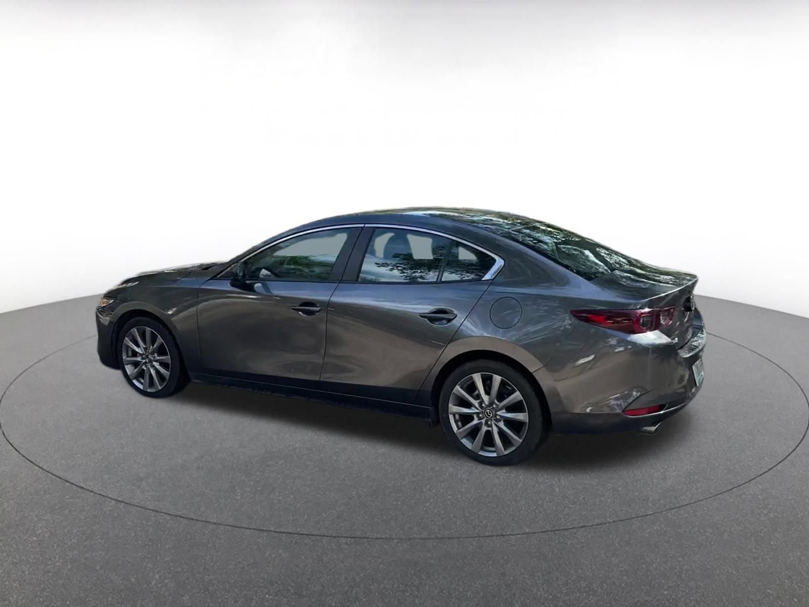 Thumbnail: 2025 Mazda Mazda3 - 10