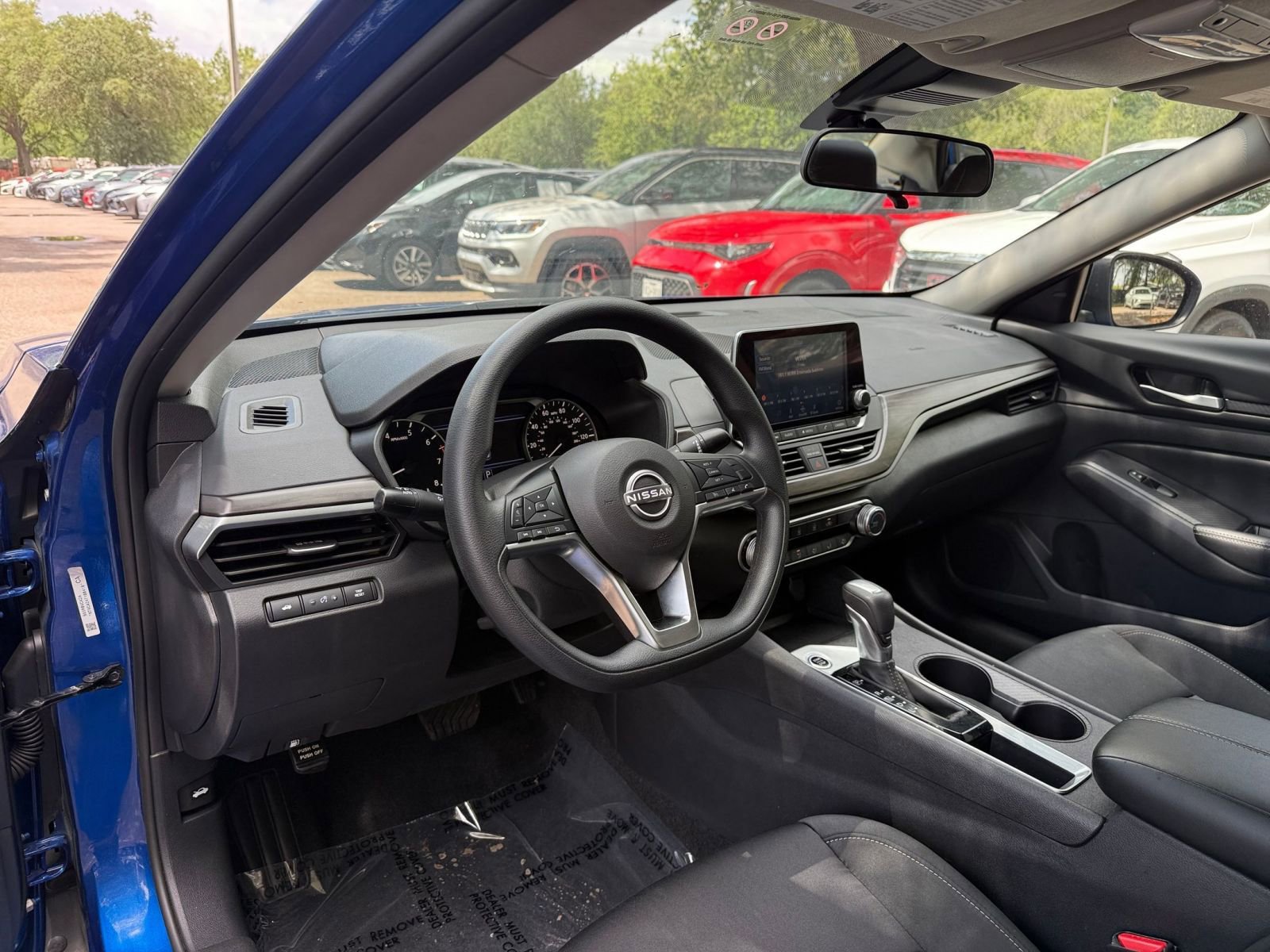 Thumbnail: 2025 Nissan Altima - 31