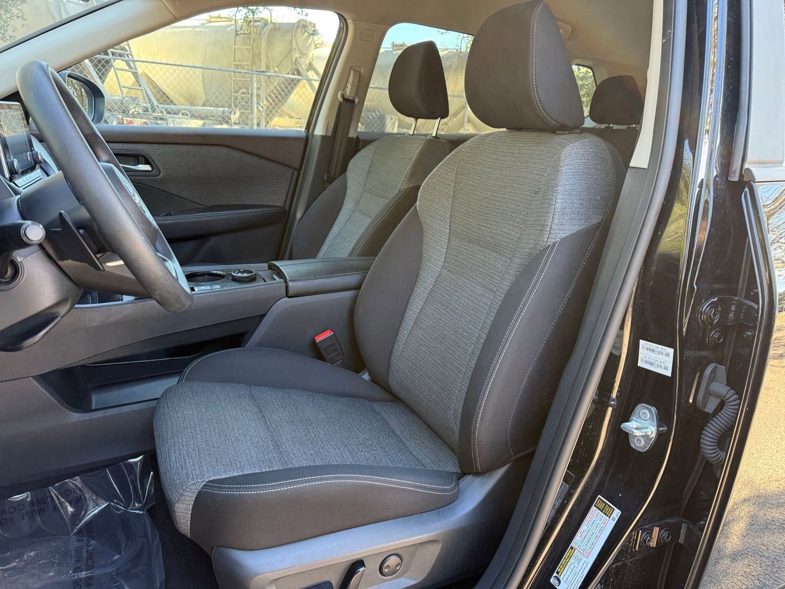 Thumbnail: 2023 Nissan Rogue - 30