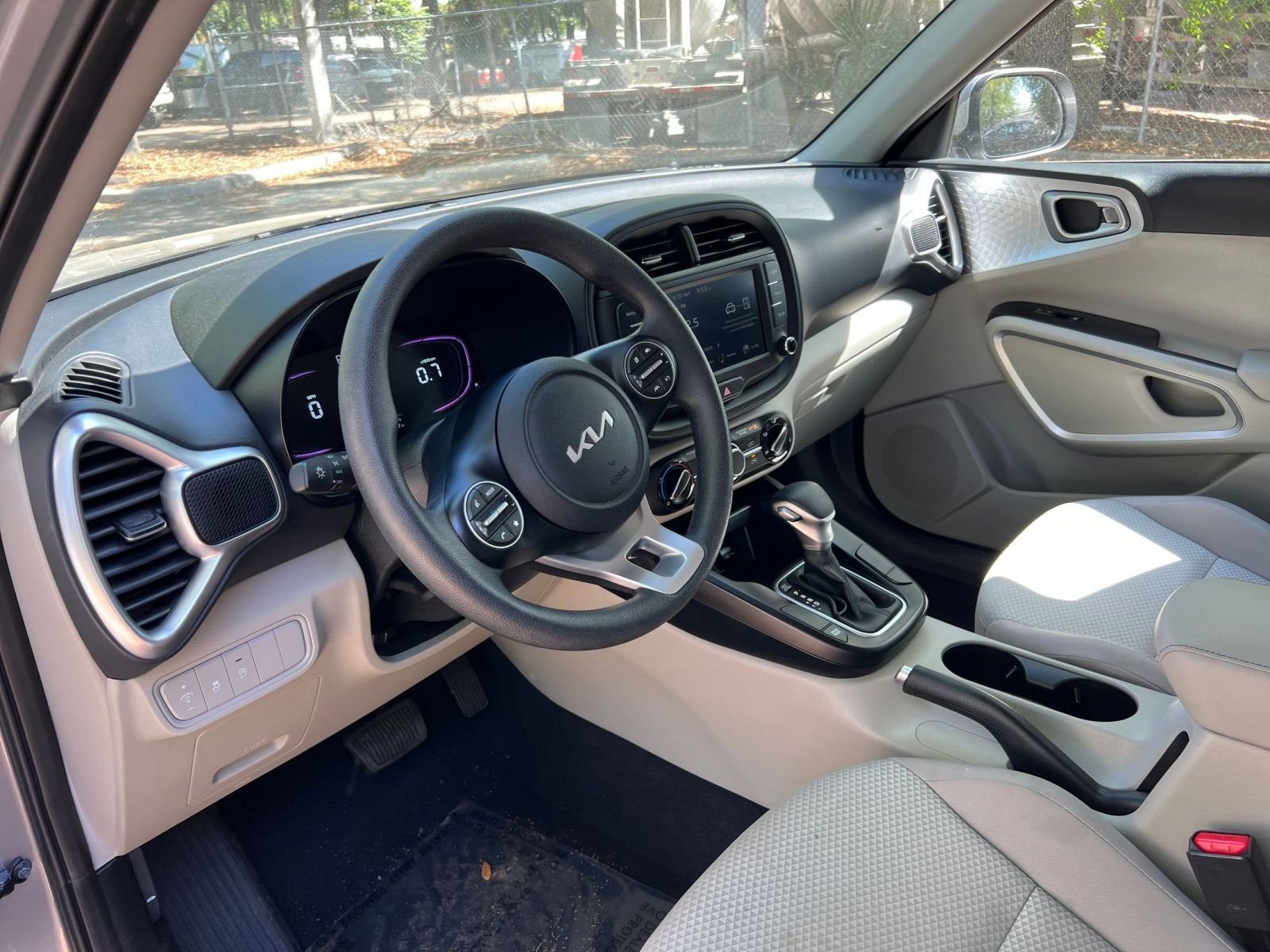 Thumbnail: 2025 Kia Soul - 29