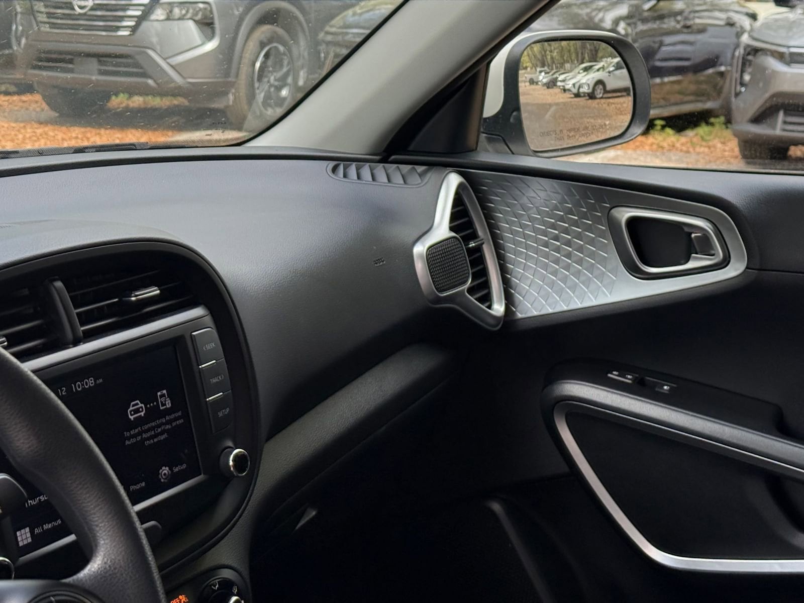 Thumbnail: 2025 Kia Soul - 30