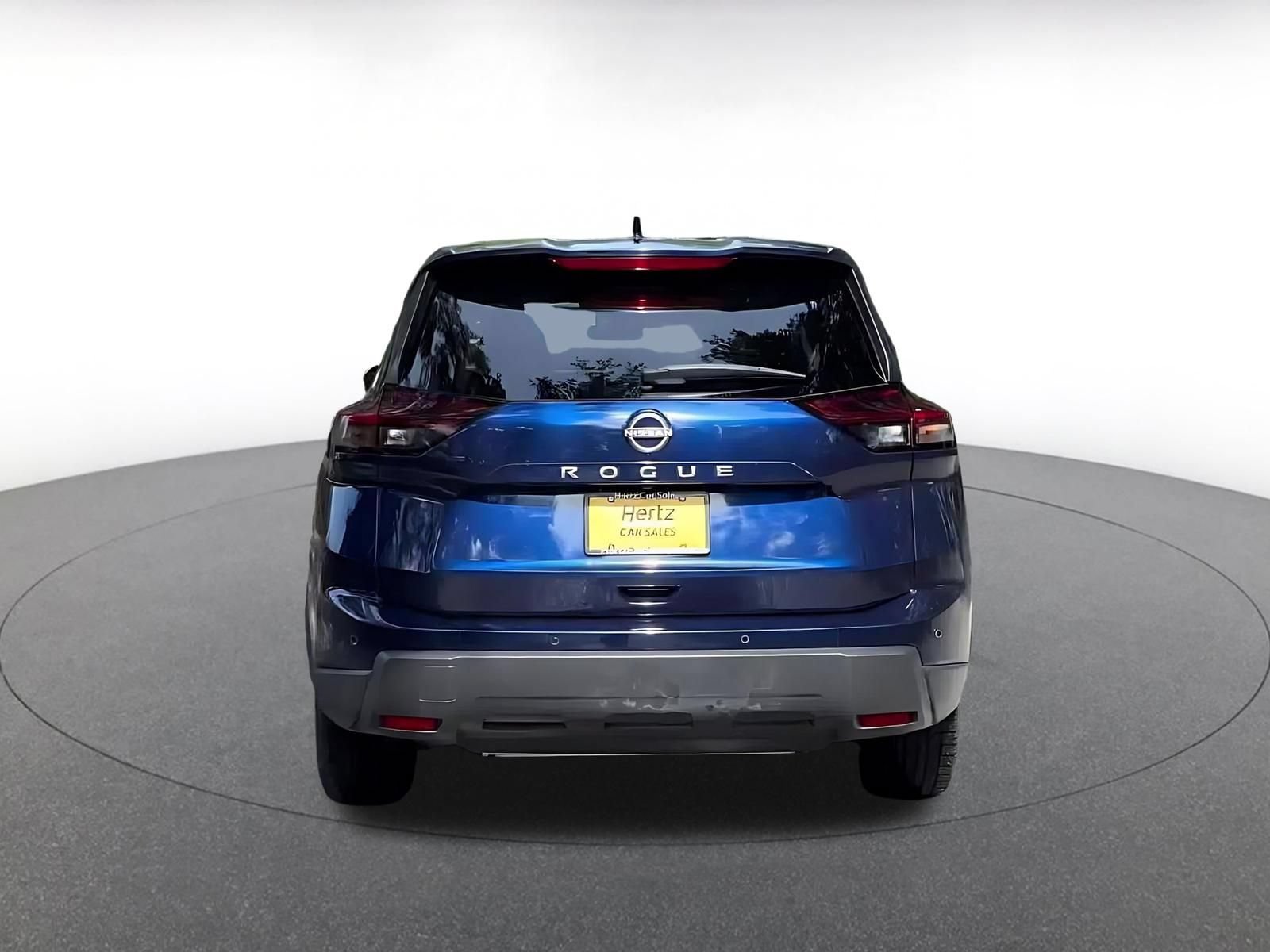 Thumbnail: 2025 Nissan Rogue - 12