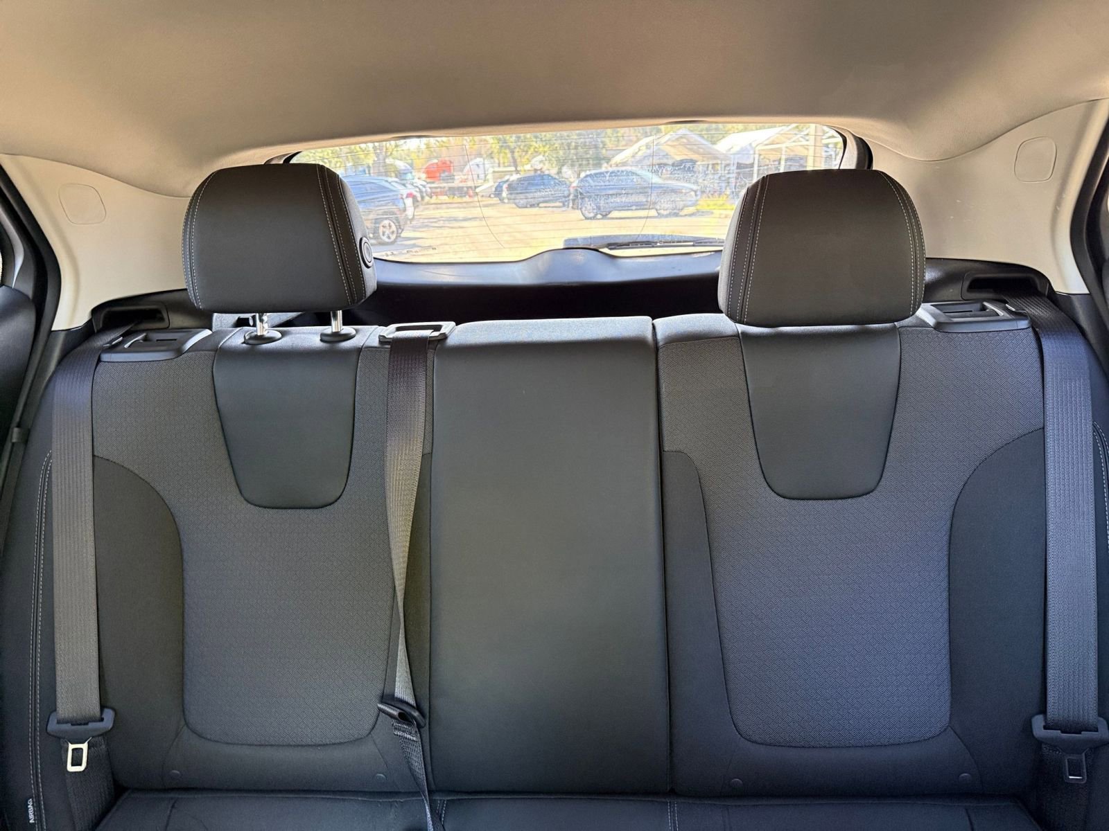 Thumbnail: 2025 Buick Encore GX - 32