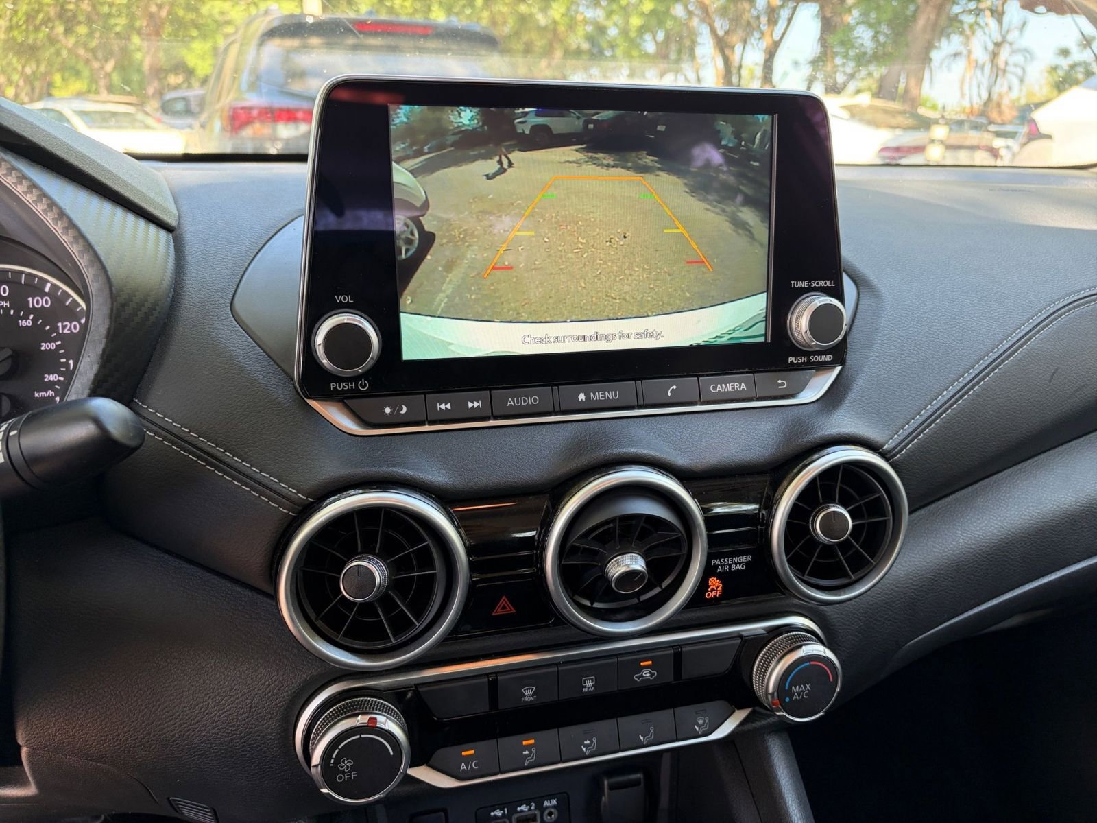 Thumbnail: 2025 Nissan Sentra - 17