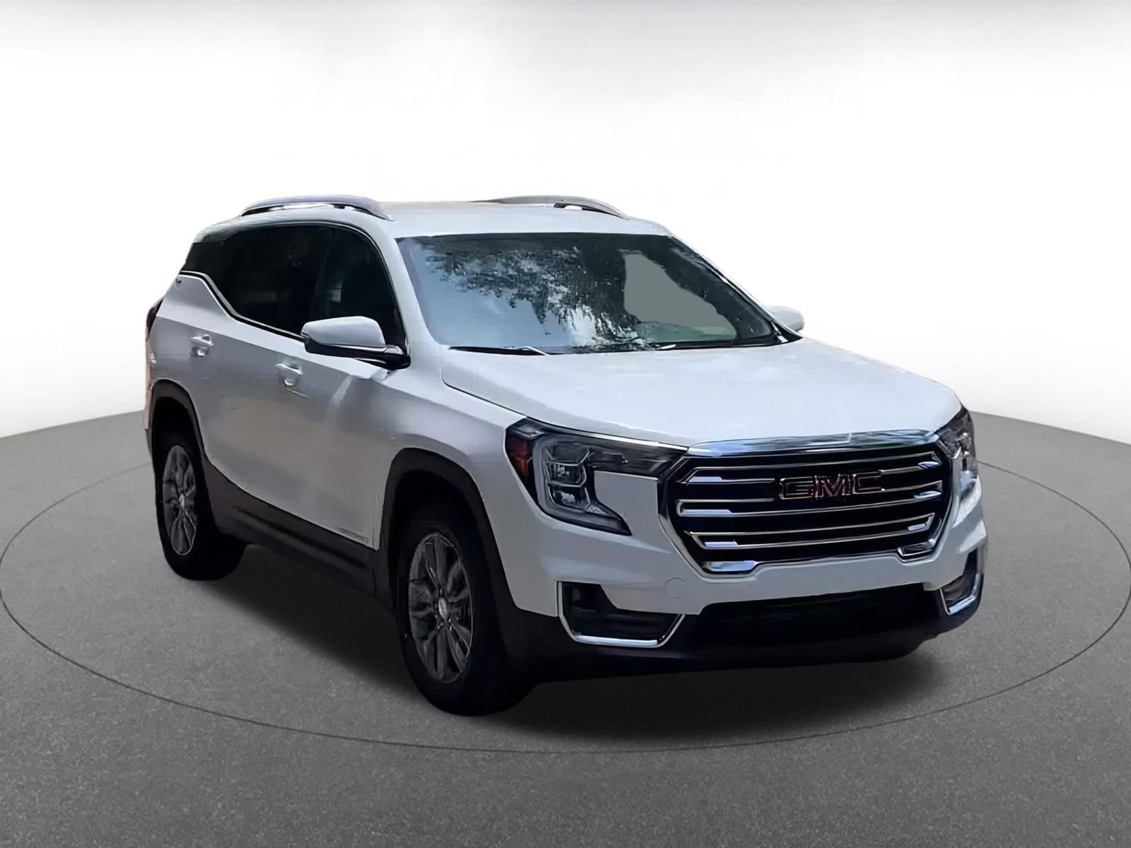 Thumbnail: 2024 GMC Terrain - 3