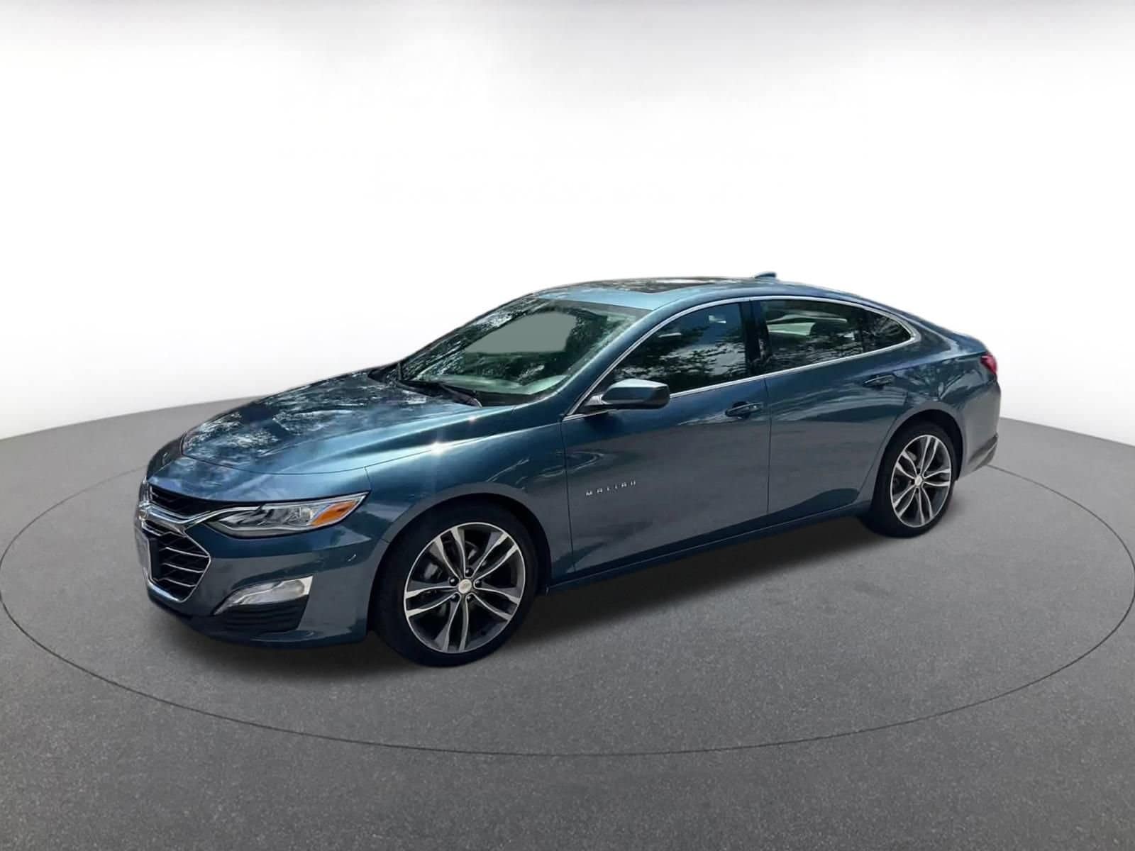 Thumbnail: 2024 Chevrolet Malibu - 8