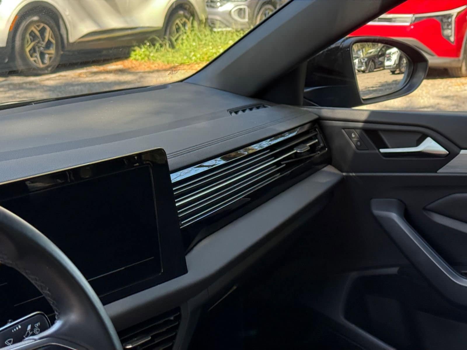 Thumbnail: 2025 Volkswagen Jetta - 30