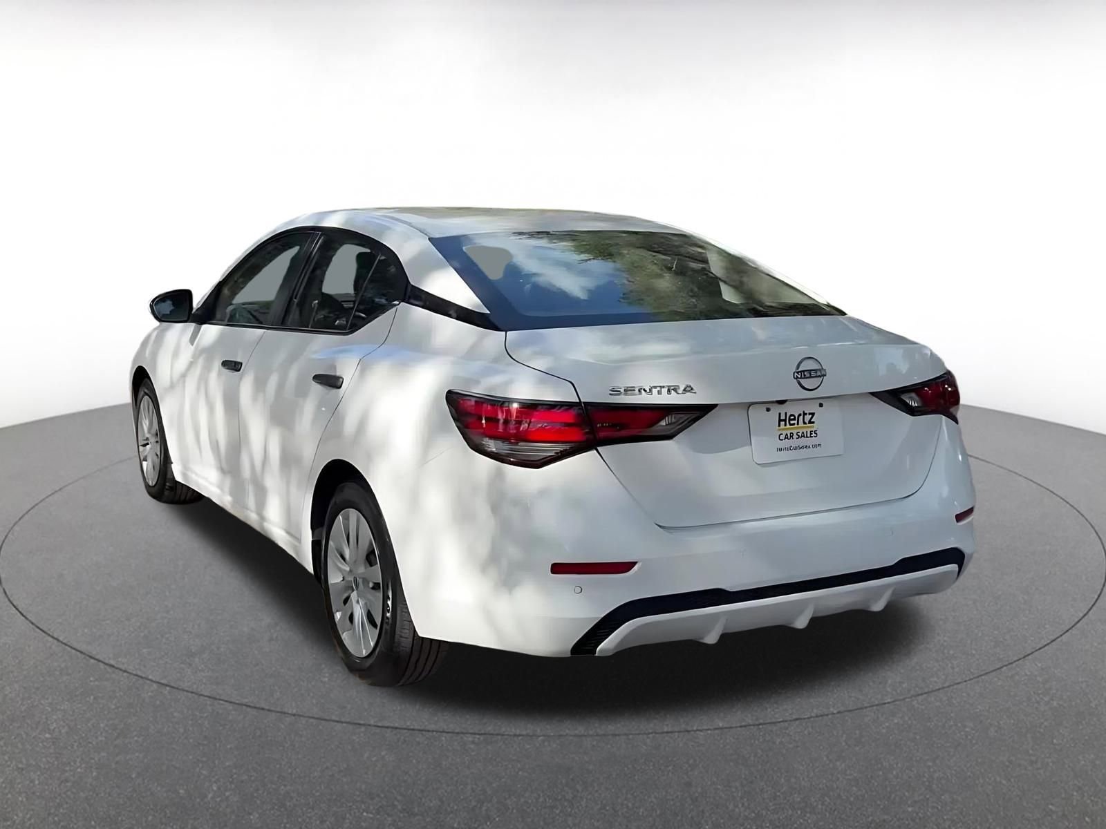 Thumbnail: 2025 Nissan Sentra - 15