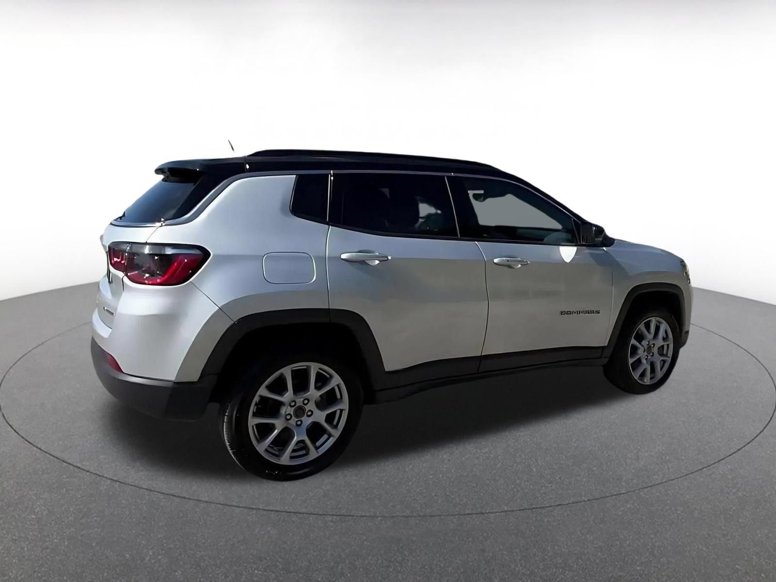 Thumbnail: 2025 Jeep Compass - 15