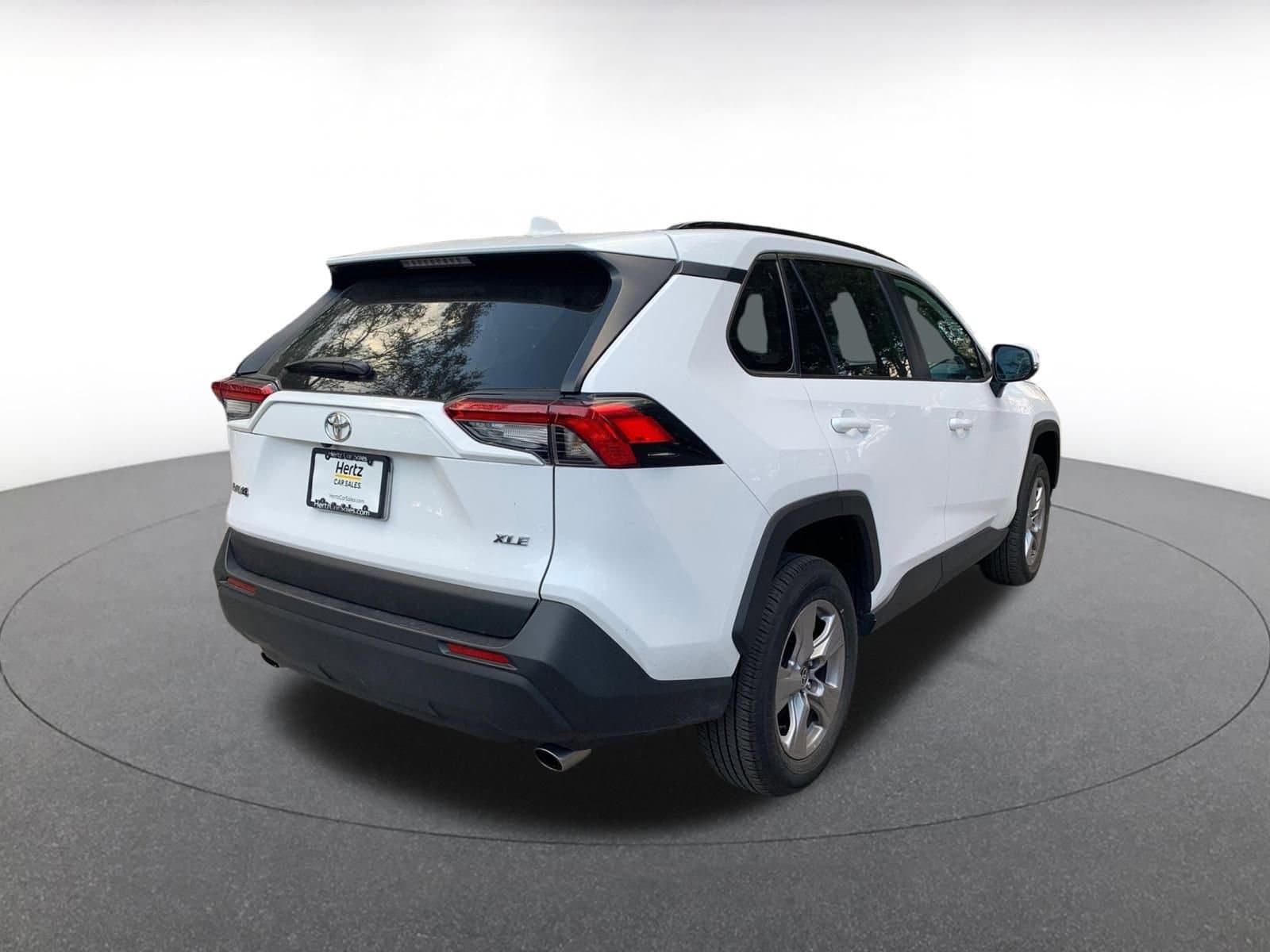 Thumbnail: 2025 Toyota RAV4 - 7