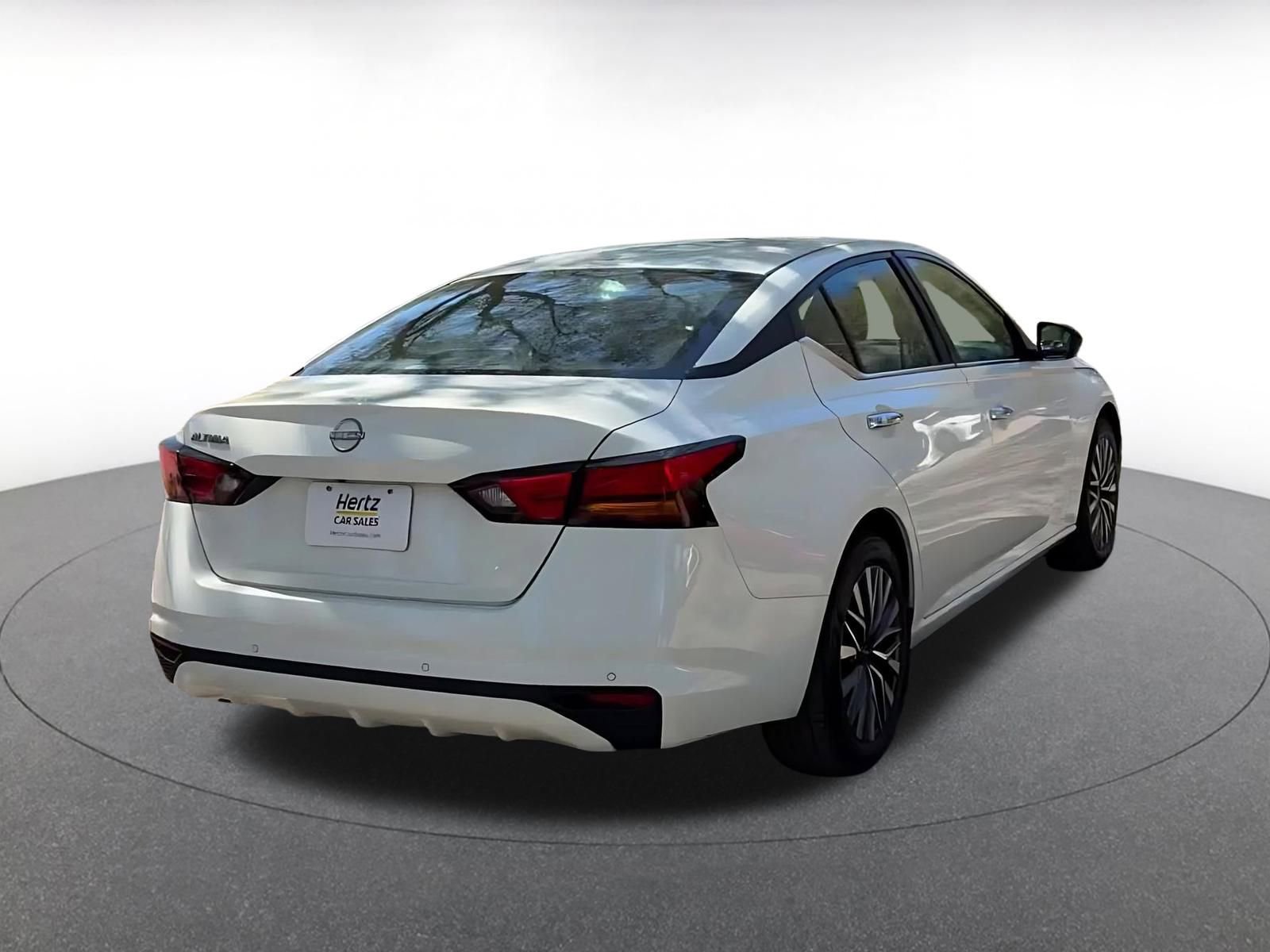 Thumbnail: 2025 Nissan Altima - 14