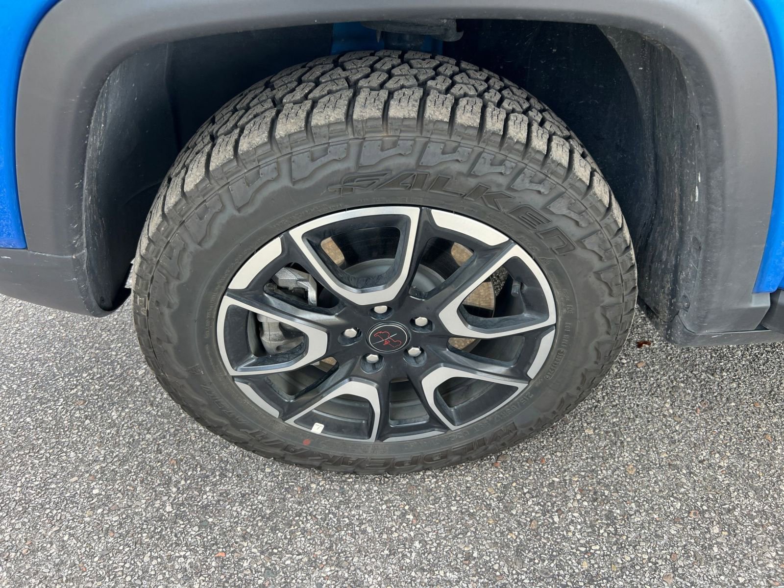 Thumbnail: 2025 Jeep Compass - 23